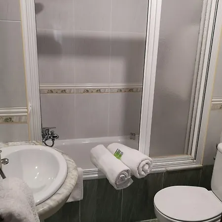 Carbonara Πανσιόν