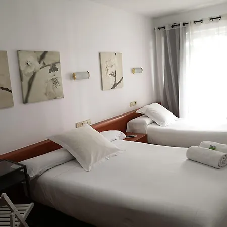 Carbonara Πανσιόν A Coruña